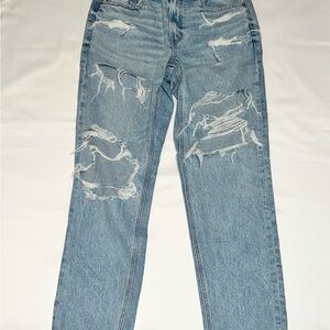 American Eagle Women’s Ripped Mom Jean